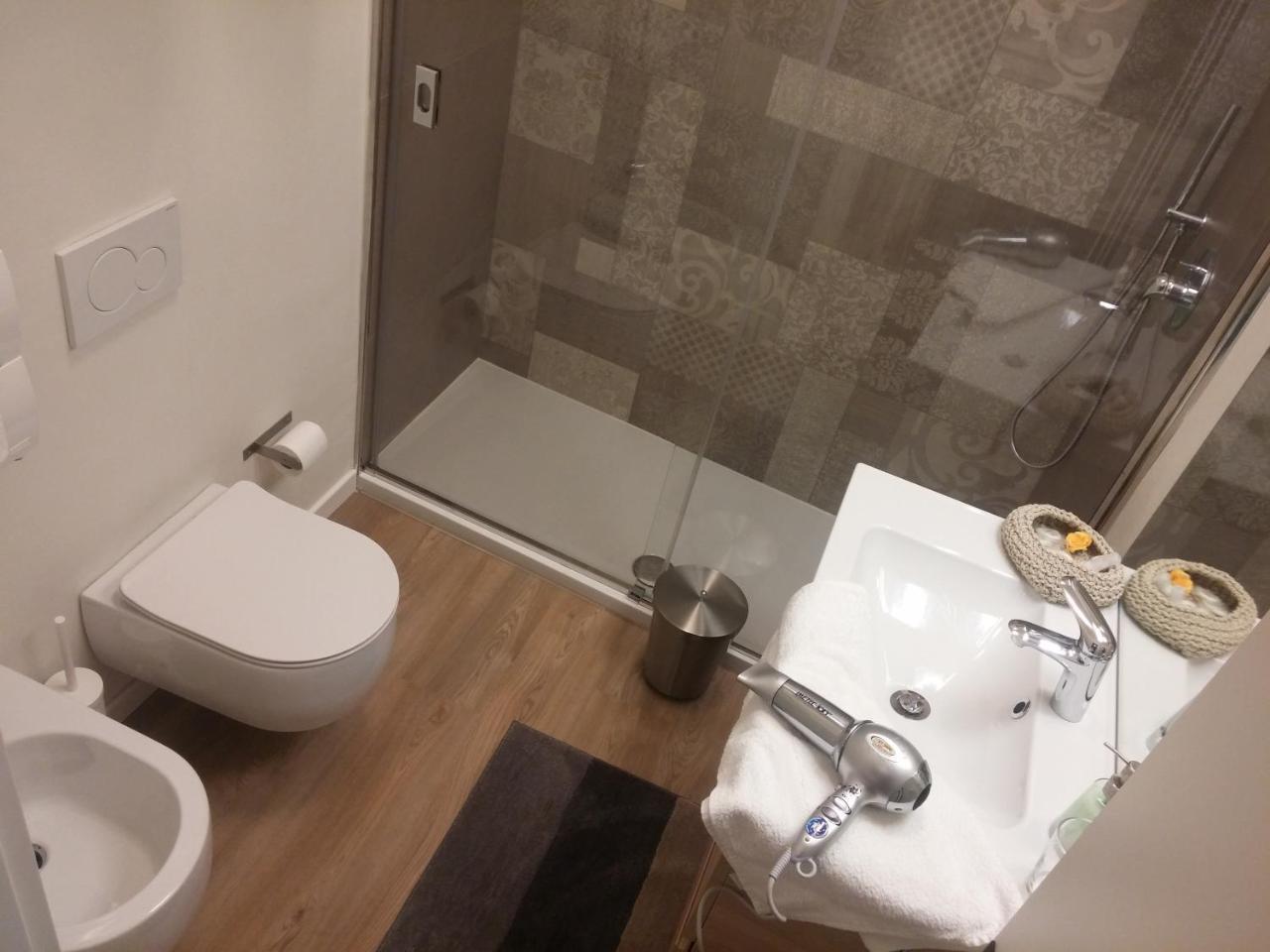Casa Antico Borgo Di Varenna Apartment Bagian luar foto